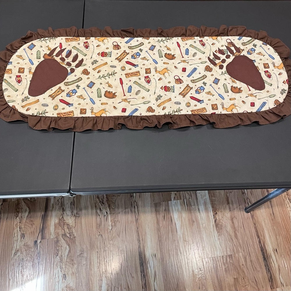 Table Runner Cabin Bear Handmade